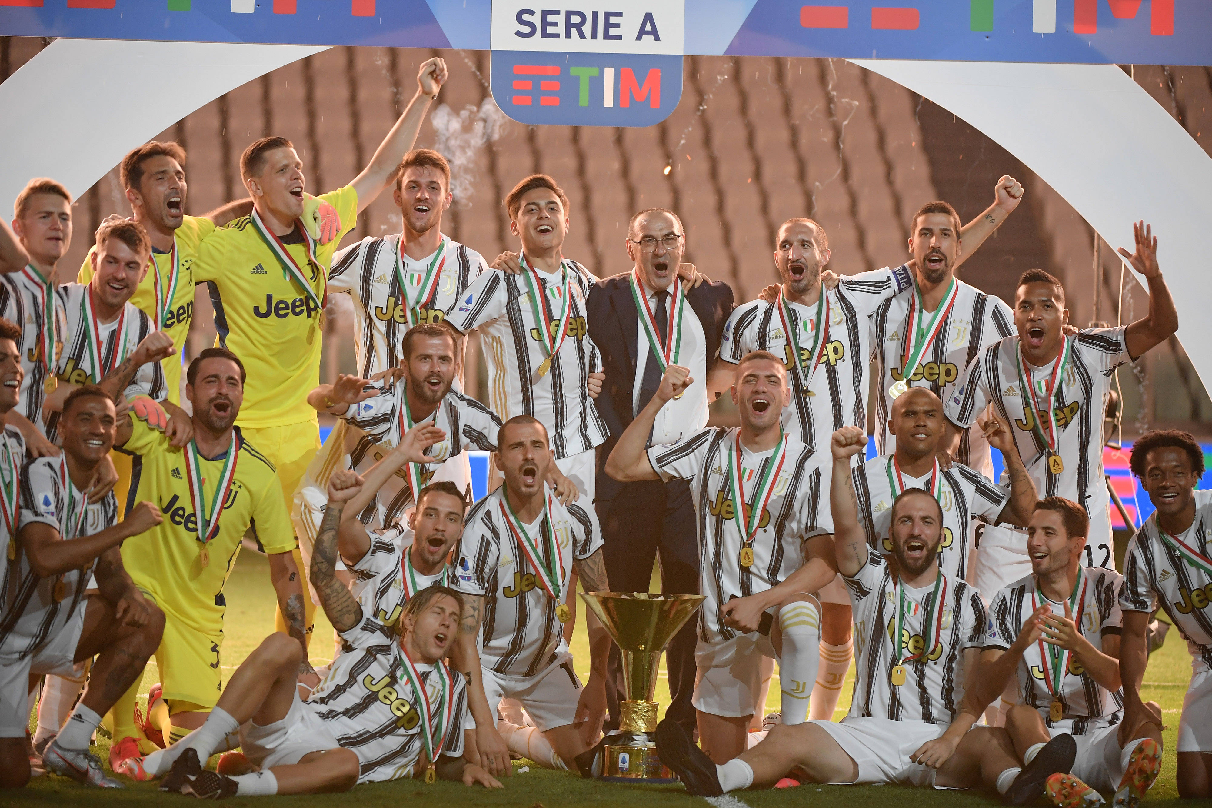 突破传统的 突破传统的