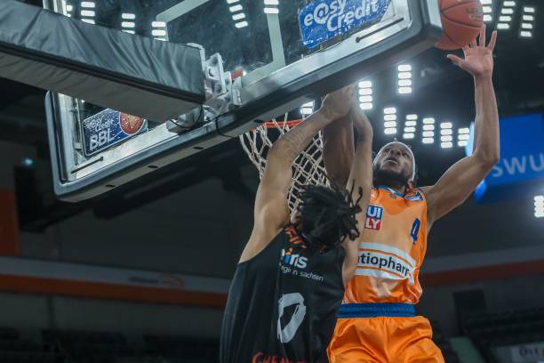 离不开幕后 离不开幕后